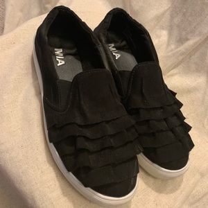 MIA Black Margaret Ruffle Slip-On Sneaker - Size 9